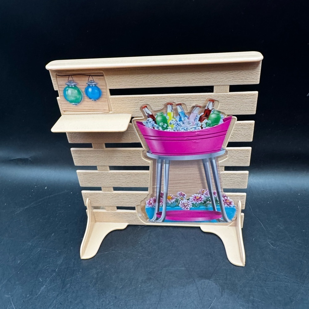 Barbie Doll 2018 Malibu House Replacement Fence Tan Piece With Cooler Graphic